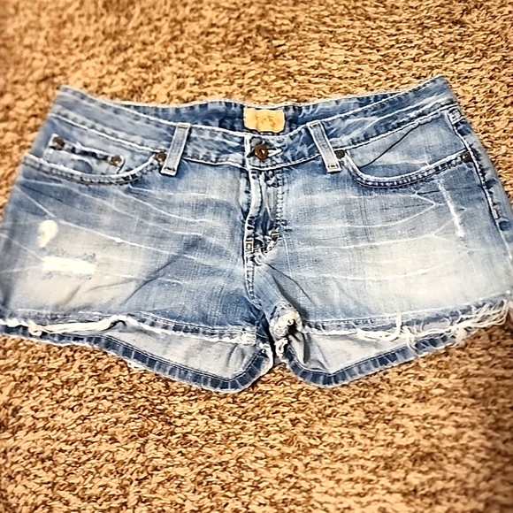 BKE Shorts Size 32 - Picture 1 of 3